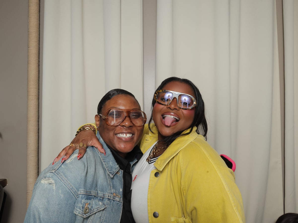 DSLR + Prints photo booth experience